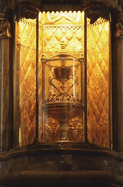 325. EUROPA BUSCA EL GRAAL, SAN JUAN DE LA PEÑA