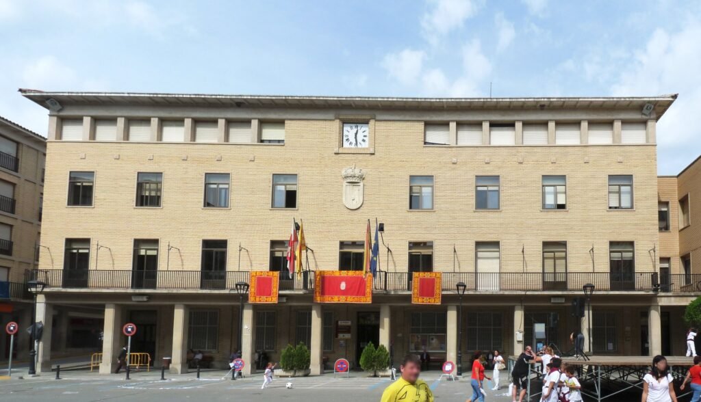 Tauste, Ayuntamiento, Taust, Tahust