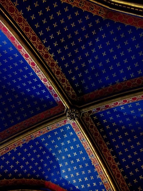 Flor, florem, fleur, lis, La Chapelle Flor, florem, fleur, lis, La Chapelle